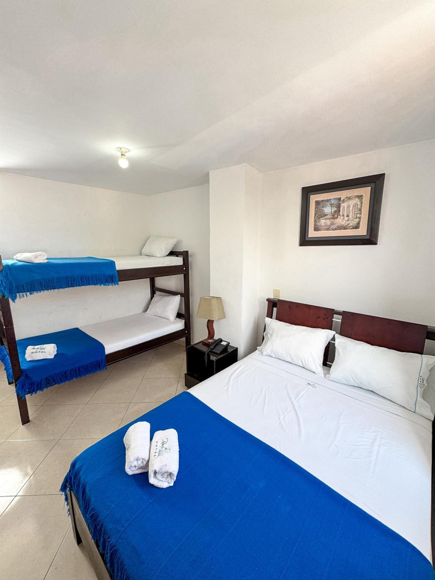 סן גיל Hotel Puerto Bahia מראה חיצוני תמונה